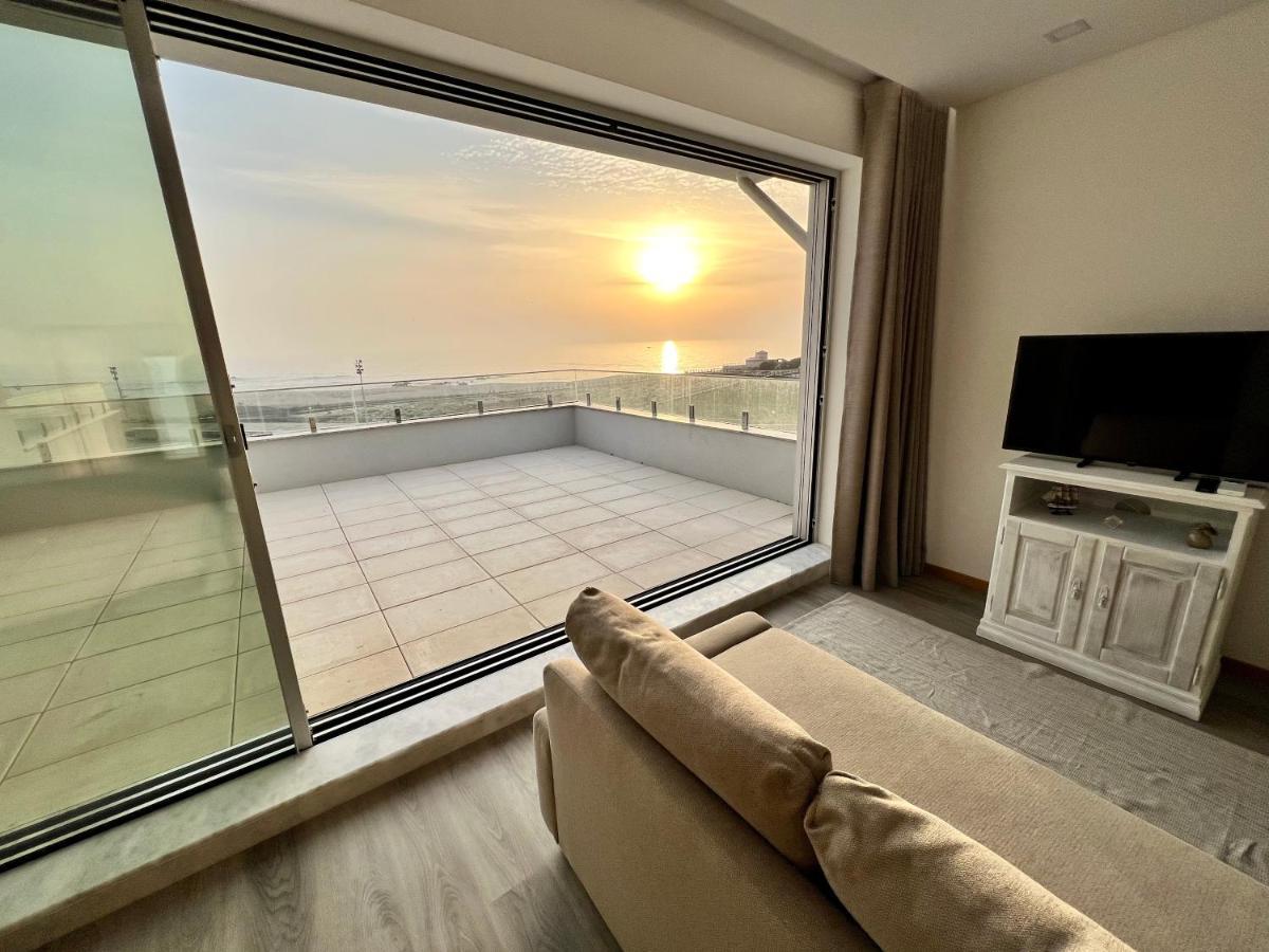 Povoa De Varzim-Sleeps4-Beachfront-Ac-Parking Exterior photo